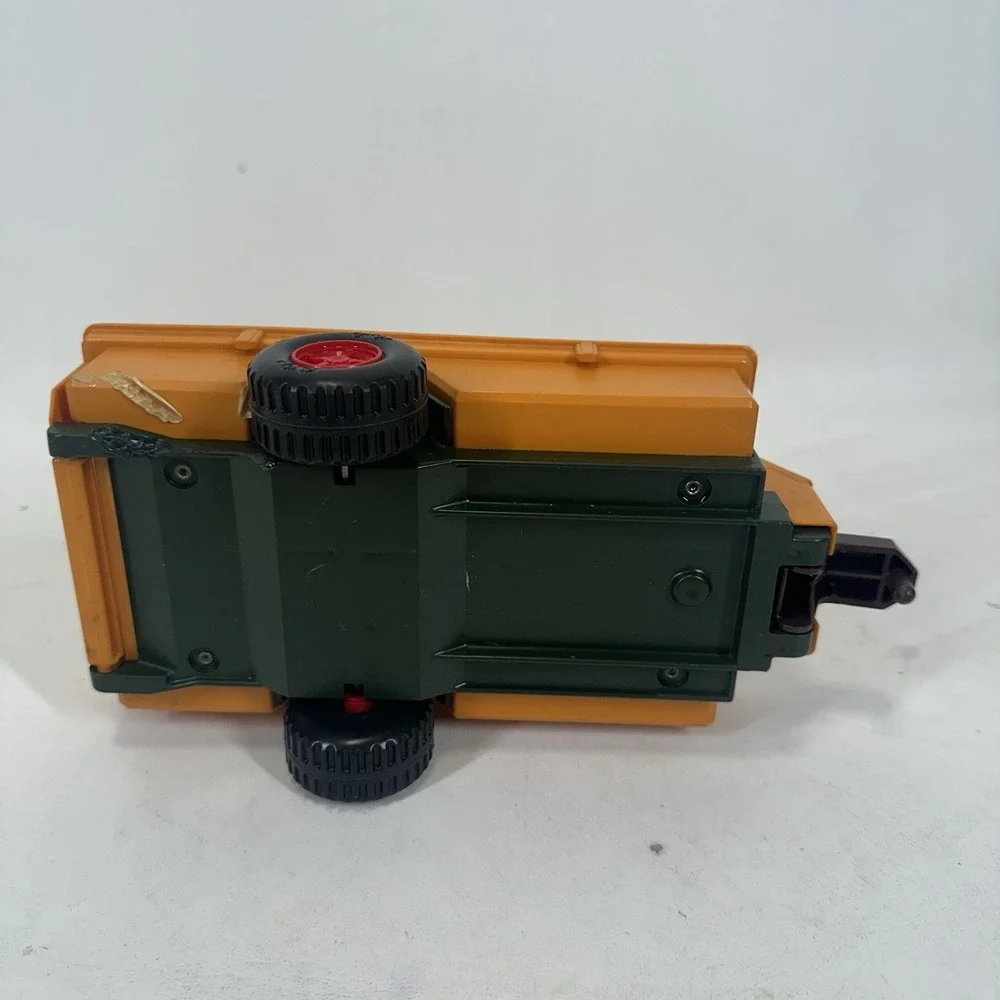 Vintage 1975 Fisher-Price Adventure People Safari #304 - Jeep Truck trailer Toy